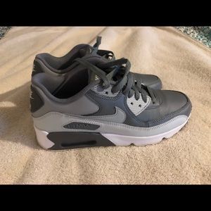 Youth Nike Air Max 90 sneakers